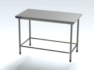 Mesa lisa em inox com prateleira inferior para ser usada em lanchonetes bancada inox contraventada para restaurante