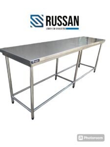 bancada inox contraventada para restaurante